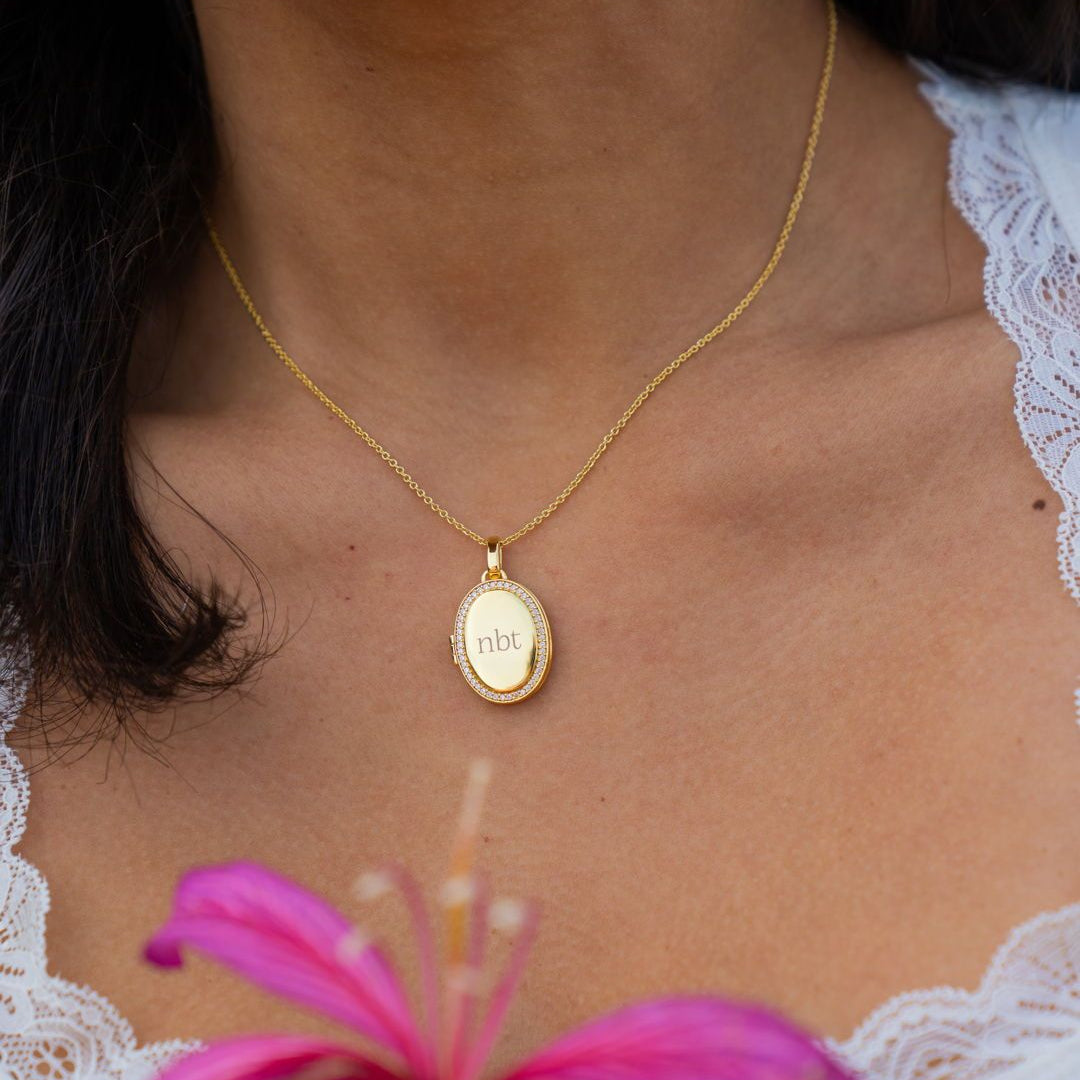 Custom Photo Oval Locket Necklace
