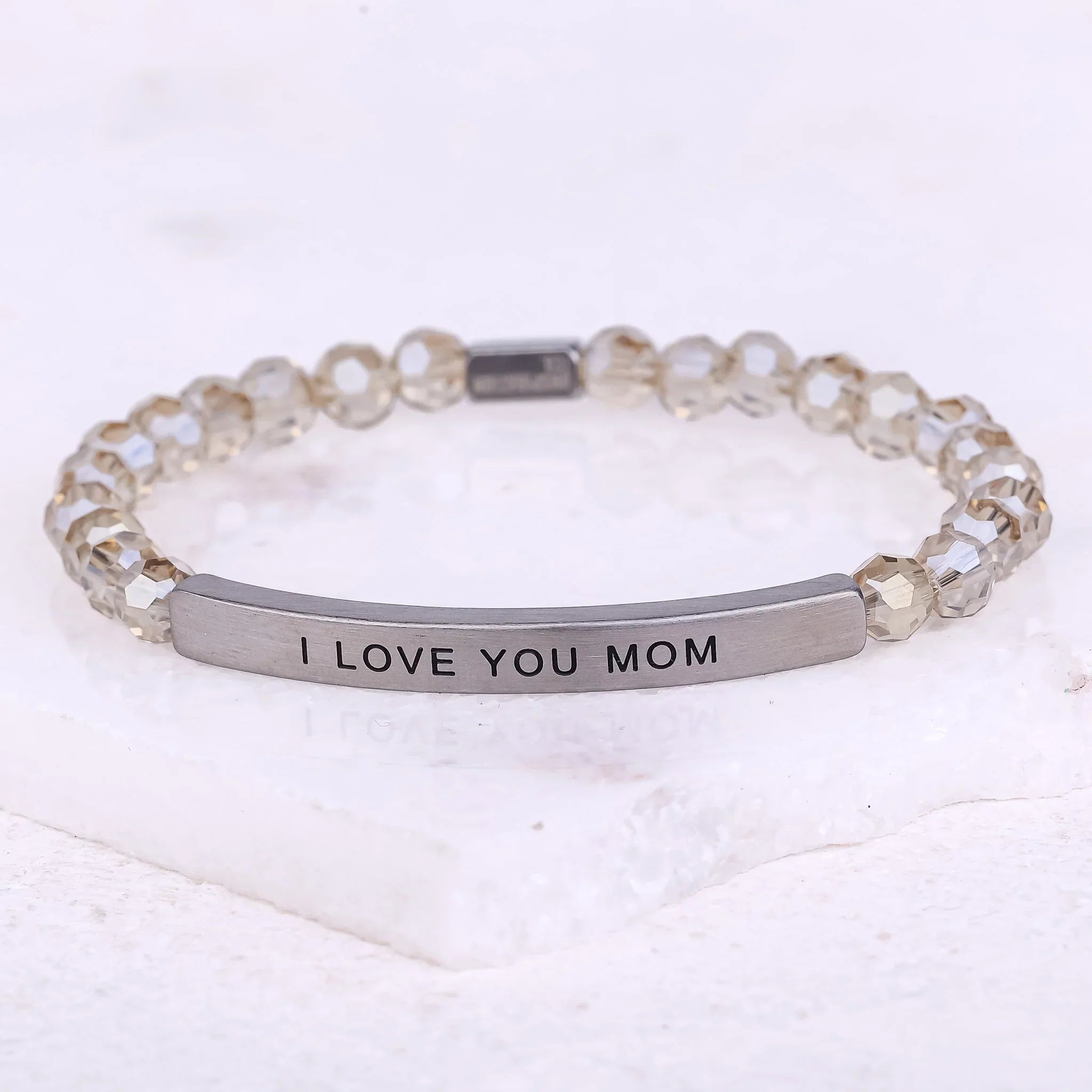 I LOVE YOU MOM