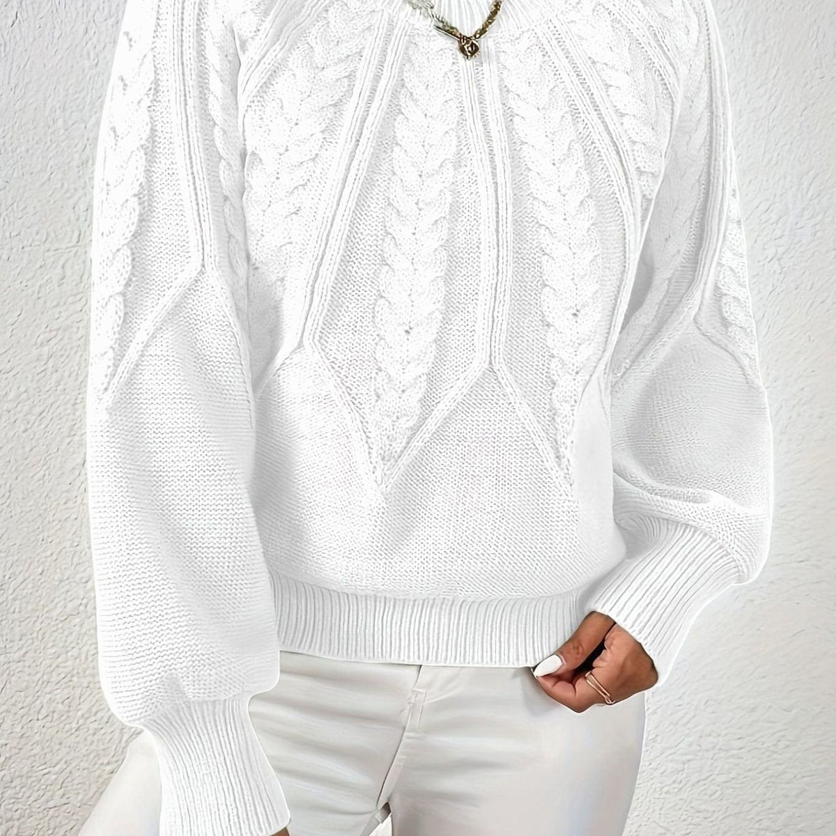Scarlett | Women's Cable-Knit Raglan-Sleeve Round-Neck Sweater