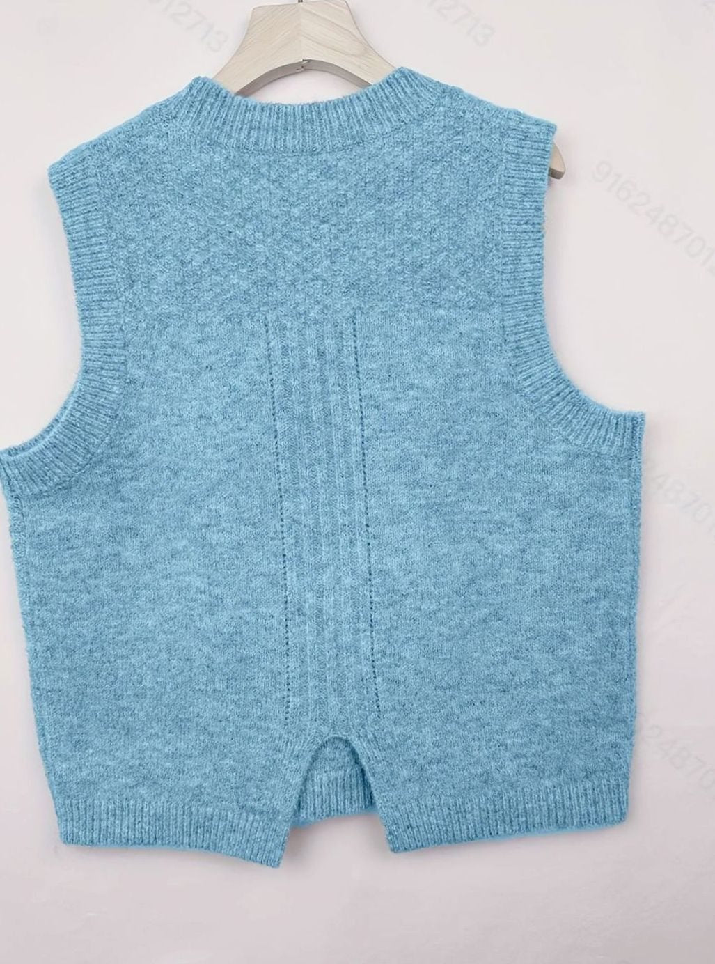 Penelope | Women's Cable-Knit Sleeveless Sweater Vest Round Neck