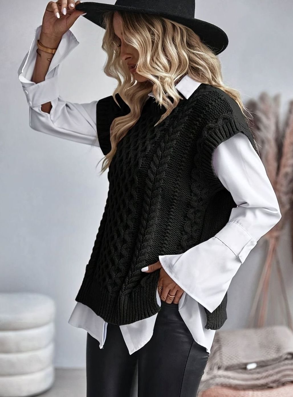 Charlotte | Women's Cable-Knit Sweater Vest Relaxed-Fit Pullover