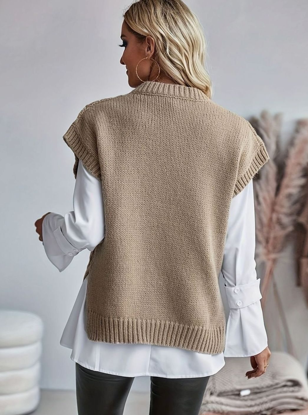 Charlotte | Women's Cable-Knit Sweater Vest Relaxed-Fit Pullover