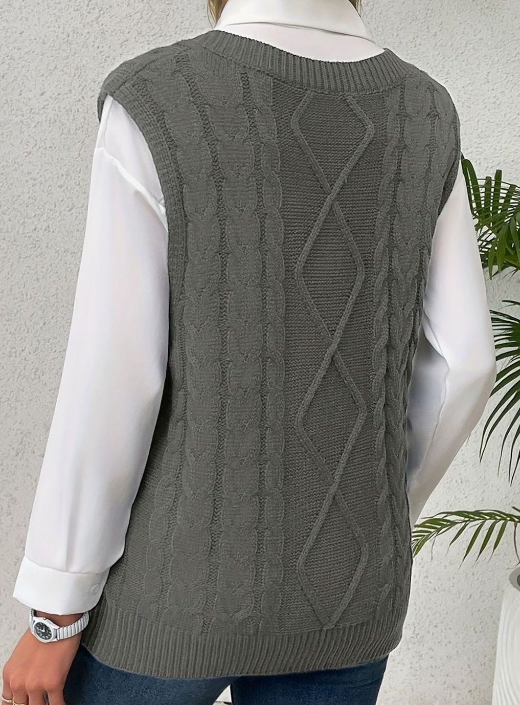 Camila | Women's Cable-Knit V-Neck Sweater Vest Relaxed Fit
