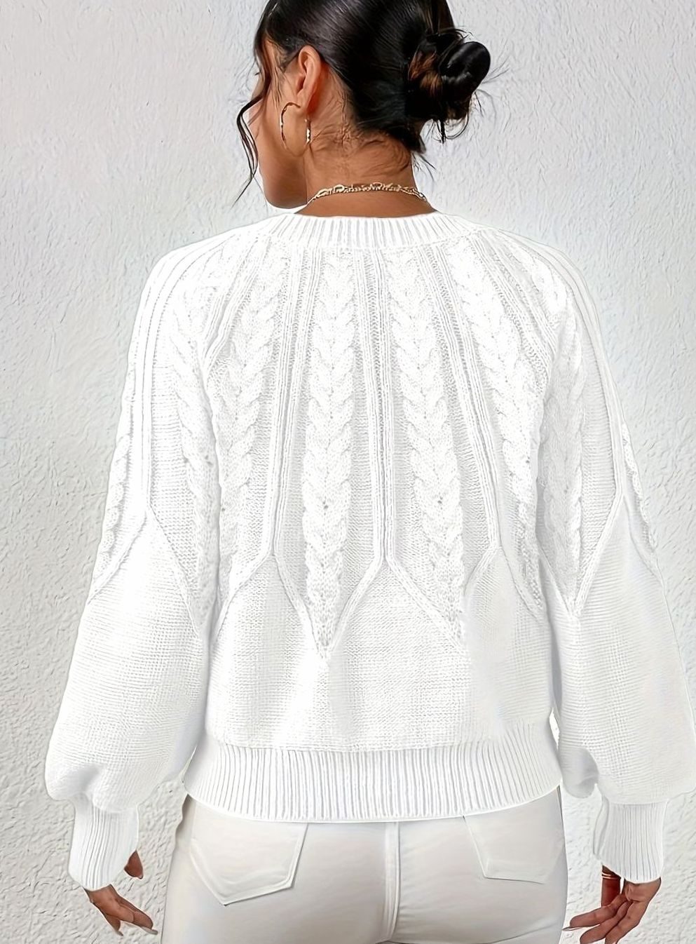Sophia | Women's Relaxed Cable-Knit Lantern Sleeve Sweater
