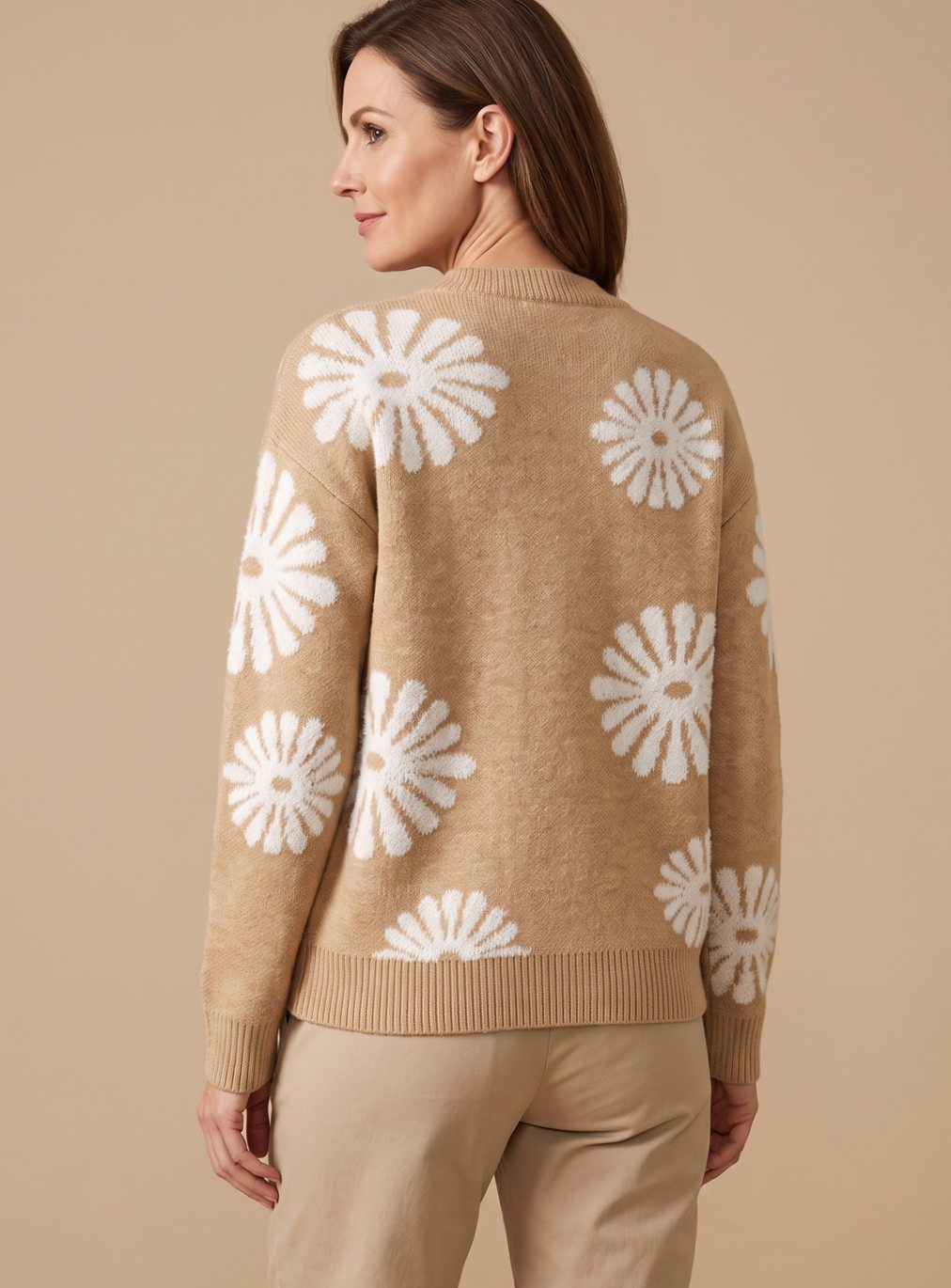 Grace | Women's Relaxed-Fit Floral Intarsia Knit Crewneck Sweater